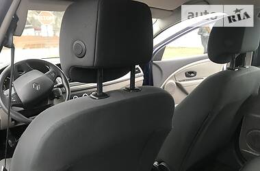 Хетчбек Renault Megane 2011 в 