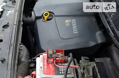 Седан Renault Megane 2004 в 