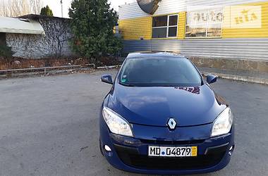 Хетчбек Renault Megane 2009 в 