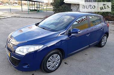 Хетчбек Renault Megane 2009 в 