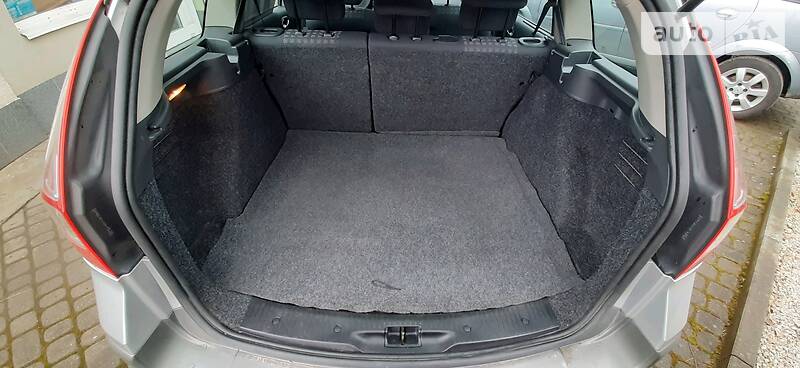 Універсал Renault Megane 2006 в Сваляві