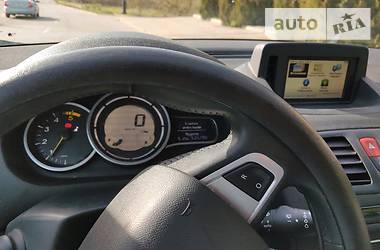 Універсал Renault Megane 2011 в  фото 9 Універсал Renault Megane 2011 в
