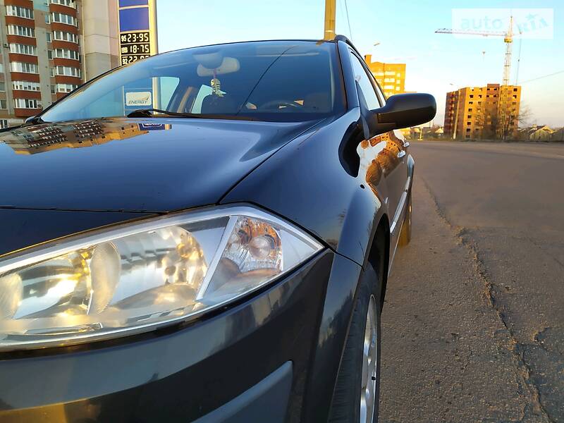 Універсал Renault Megane 2004 в Сумах