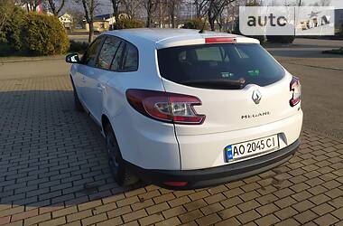 Renault Megane 2011 Renault Megane 2011