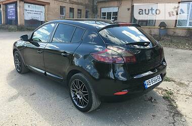 Хетчбек Renault Megane 2012 в 