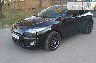 Хетчбек Renault Megane 2012 в 