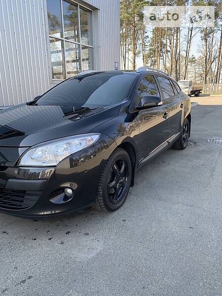Універсал Renault Megane 2010 в Василькові
