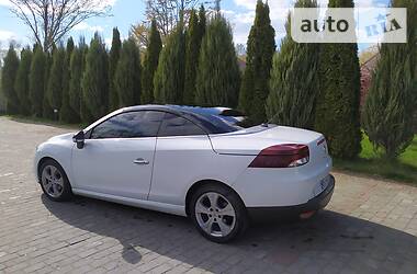 Кабріолет Renault Megane 2011 в 