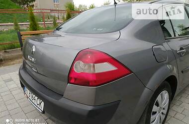 Седан Renault Megane 2004 в 