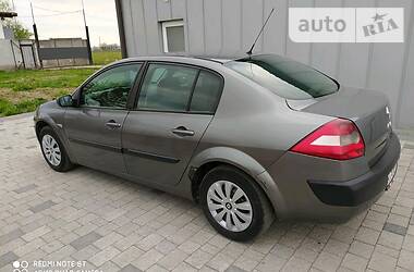 Седан Renault Megane 2004 в 