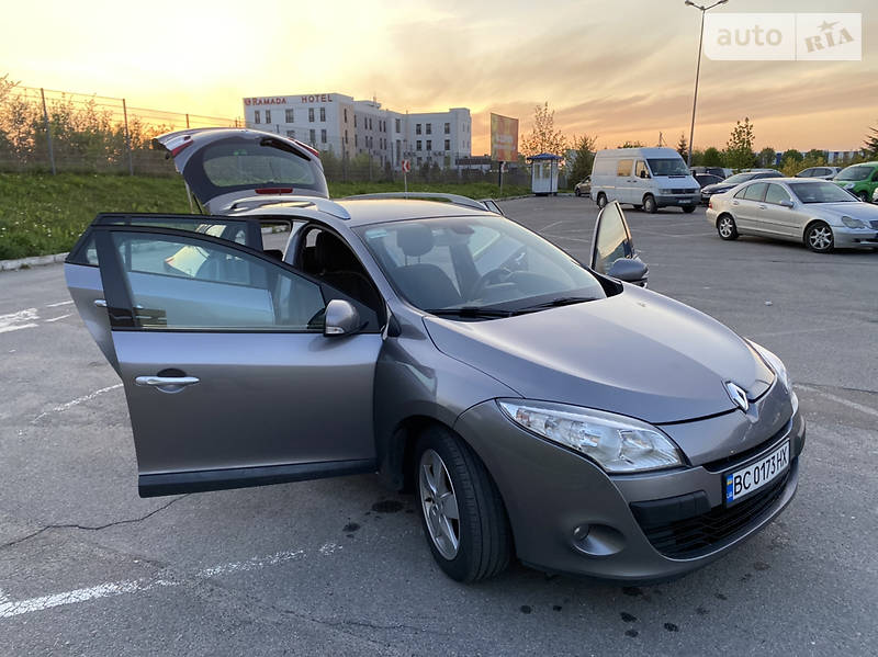 Універсал Renault Megane 2011 в Львові