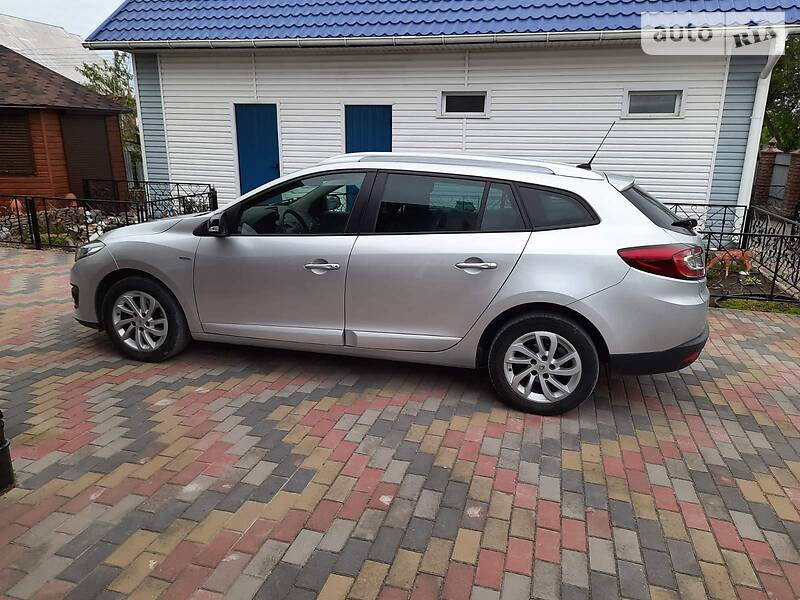 Універсал Renault Megane 2016 в Кам'янець-Подільському