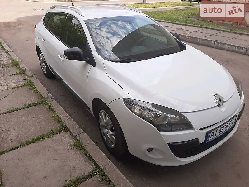 Універсал Renault Megane 2011 в Львові фото 6 Універсал Renault Megane 2011 в Львові