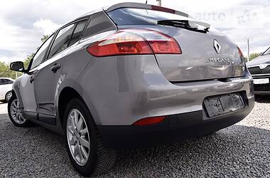 Хэтчбек Renault Megane 2011 в Дрогобыче