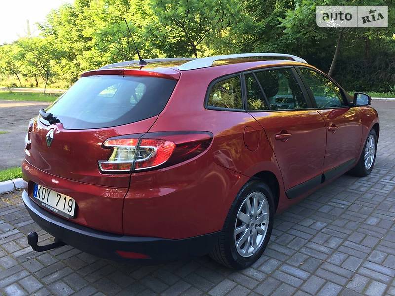 Універсал Renault Megane 2010 в Самборі фото 50 Універсал Renault Megane 2010 в Самборі