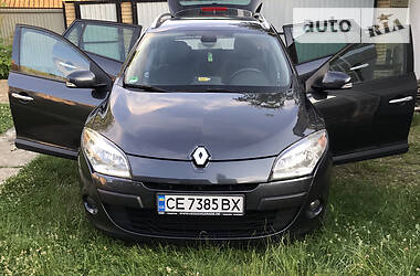 Седан Renault Megane 2010 в Черновцах