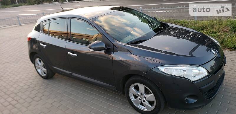 Хэтчбек Renault Megane 2010 в Ровно
