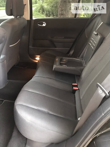 Універсал Renault Megane 2004 в Львові фото 12 Універсал Renault Megane 2004 в Львові