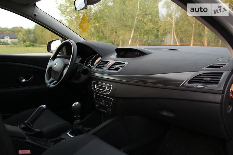 Універсал Renault Megane 2009 в Дрогобичі фото 100 Універсал Renault Megane 2009 в Дрогобичі