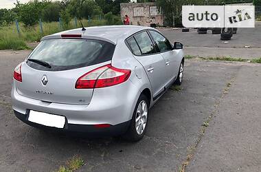 Хэтчбек Renault Megane 2012 в Звягеле