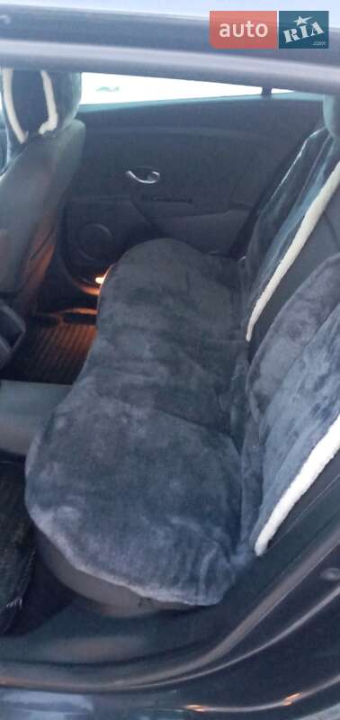 Универсал Renault Megane 2011 в Ивано-Франковске фото 9 Универсал Renault Megane 2011 в Ивано-Франковске