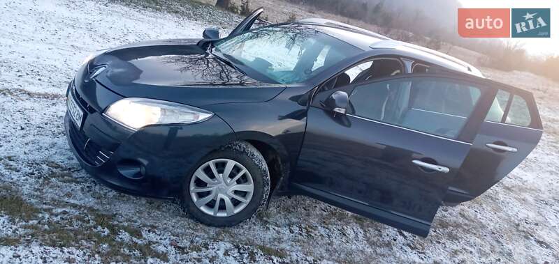 Универсал Renault Megane 2011 в Ивано-Франковске фото 4 Универсал Renault Megane 2011 в Ивано-Франковске