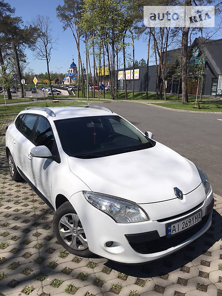 Універсал Renault Megane 2010 в Бучі