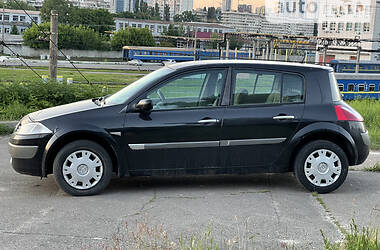 Хэтчбек Renault Megane 2002 в Киеве