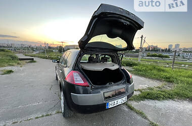 Хэтчбек Renault Megane 2002 в Киеве