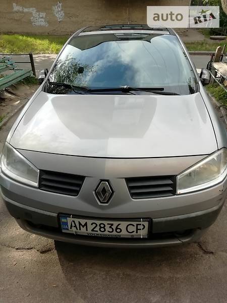 Хэтчбек Renault Megane 2004 в Коростене