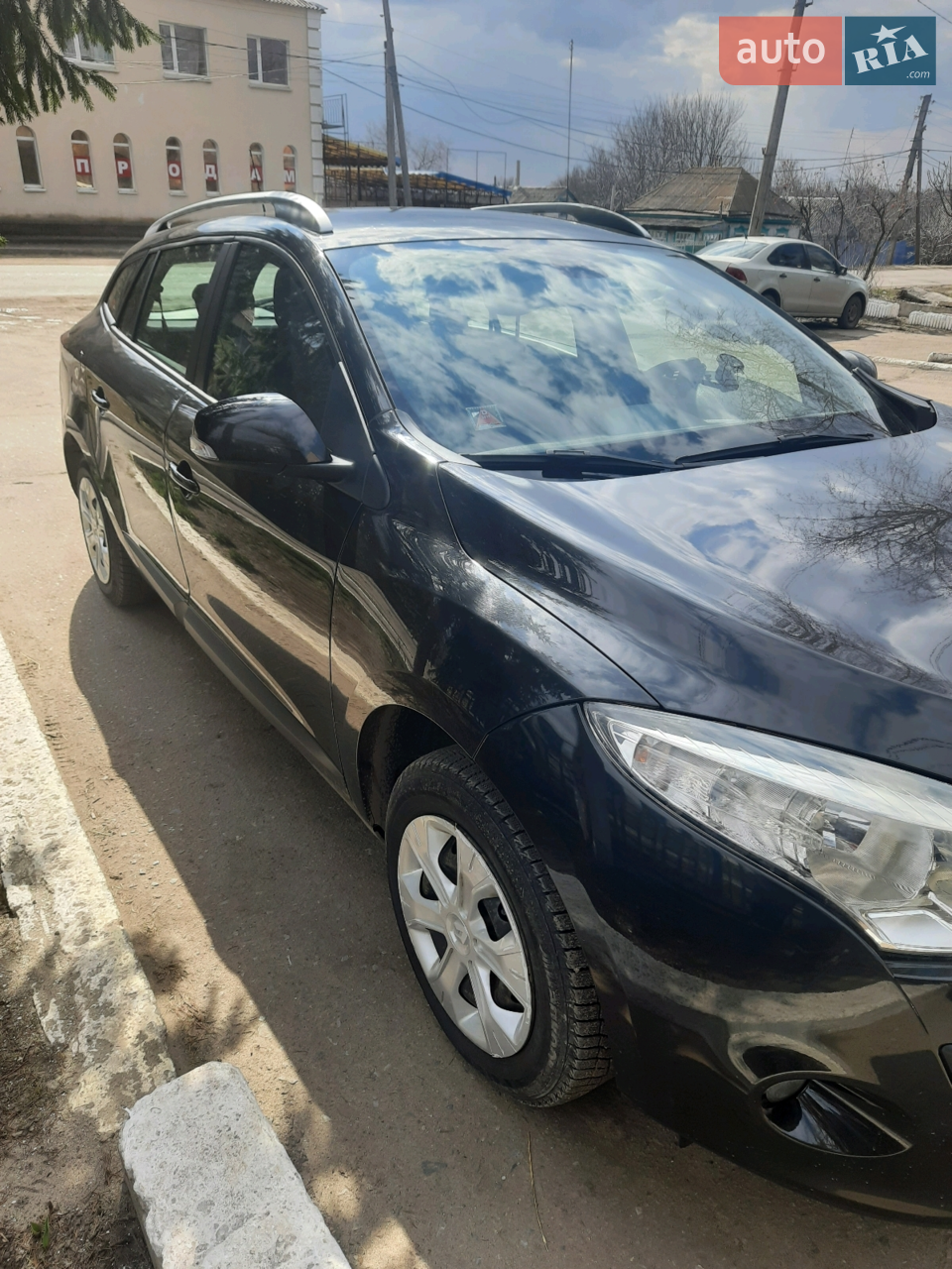 2010 Renault Megane - мініатюра 8