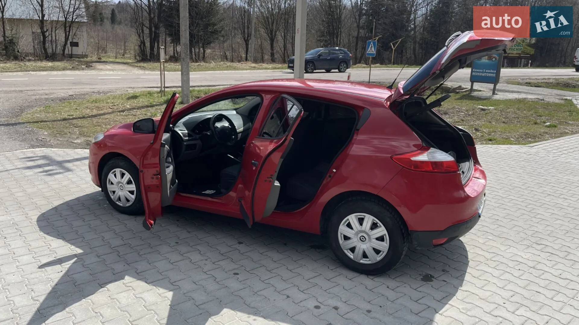 2010 Renault Megane - мініатюра 17