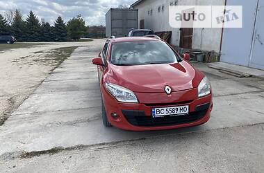 Универсал Renault Megane 2012 в Волочиске