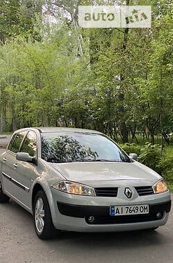 Хэтчбек Renault Megane 2003 в Киеве