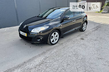 Хэтчбек Renault Megane 2011 в Первомайске