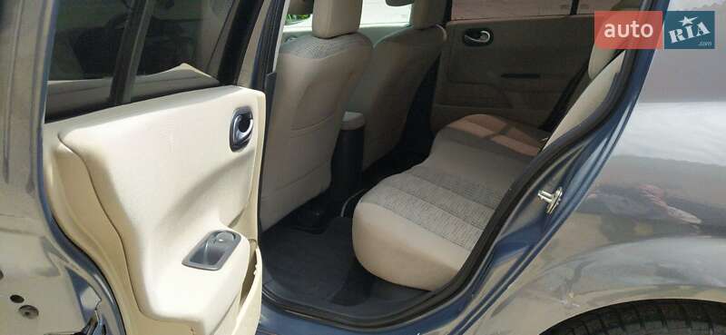 Хэтчбек Renault Megane 2007 в Ивано-Франковске фото 13 Хэтчбек Renault Megane 2007 в Ивано-Франковске