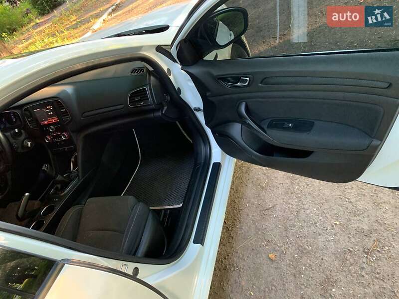 Хетчбек Renault Megane 2016 в Києві