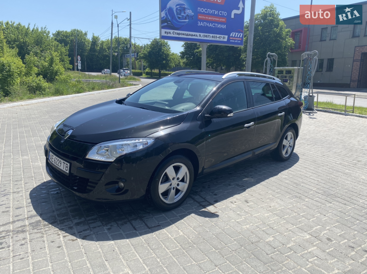 2010 Renault Megane - мініатюра 38