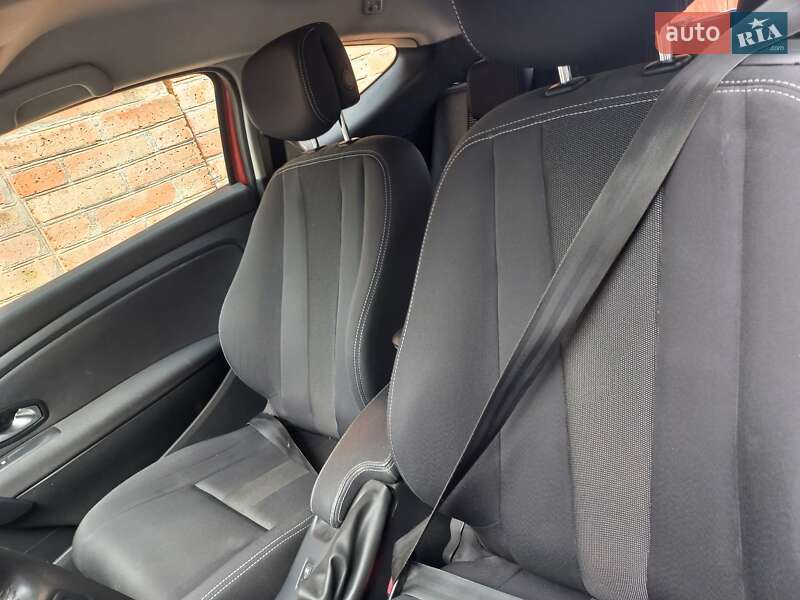 Хетчбек Renault Megane 2011 в Кропивницькому