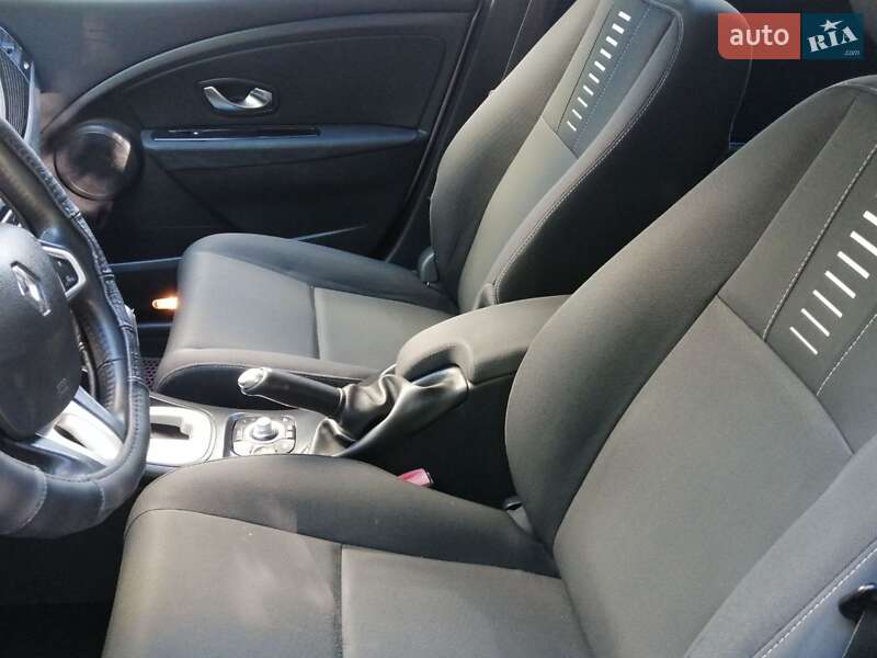 Универсал Renault Megane 2011 в Ладыжине фото 10 Универсал Renault Megane 2011 в Ладыжине