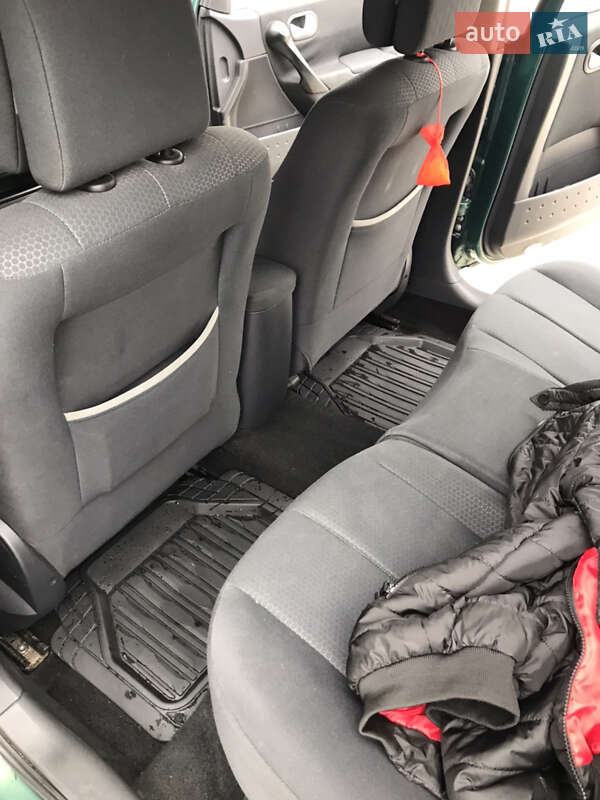 Седан Renault Megane 2003 в Калуші