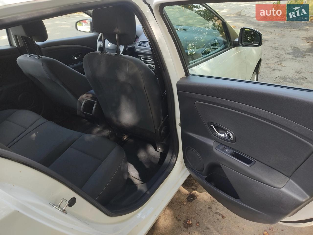 2014 Renault Megane - мініатюра 40