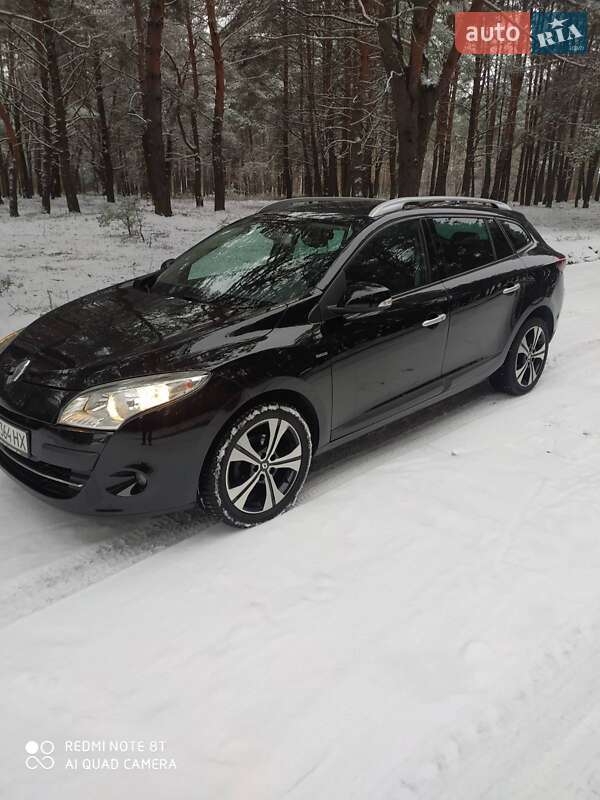 Универсал Renault Megane 2011 в Сарнах