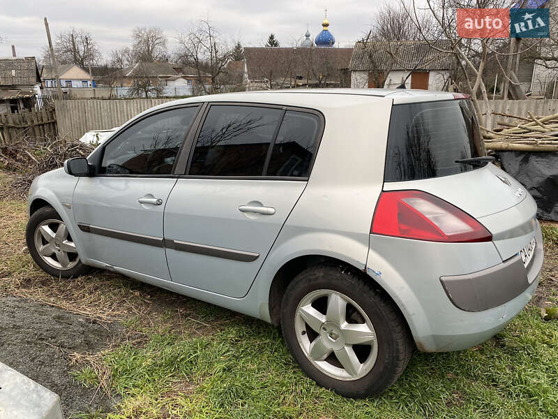 Хэтчбек Renault Megane 2003 в Городище