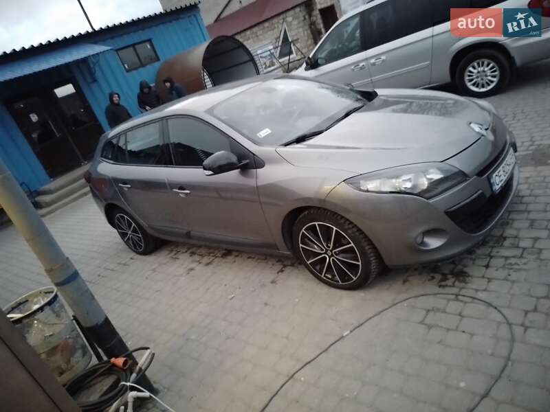 Універсал Renault Megane 2011 в Сокирянах