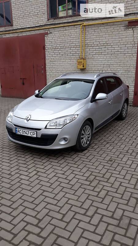 Универсал Renault Megane 2011 в 