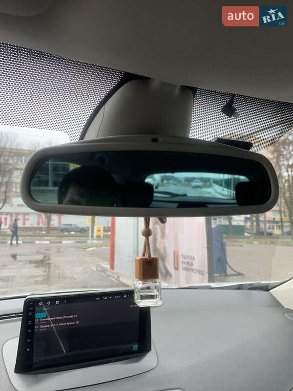 Универсал Renault Megane 2011 в Киеве фото 6 Универсал Renault Megane 2011 в Киеве