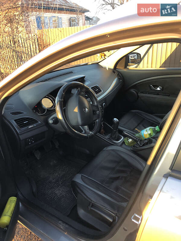 Универсал Renault Megane 2011 в Чернобае