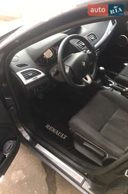 Хэтчбек Renault Megane 2008 в 