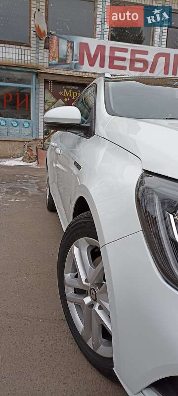 Универсал Renault Megane 2017 в Новоархангельске